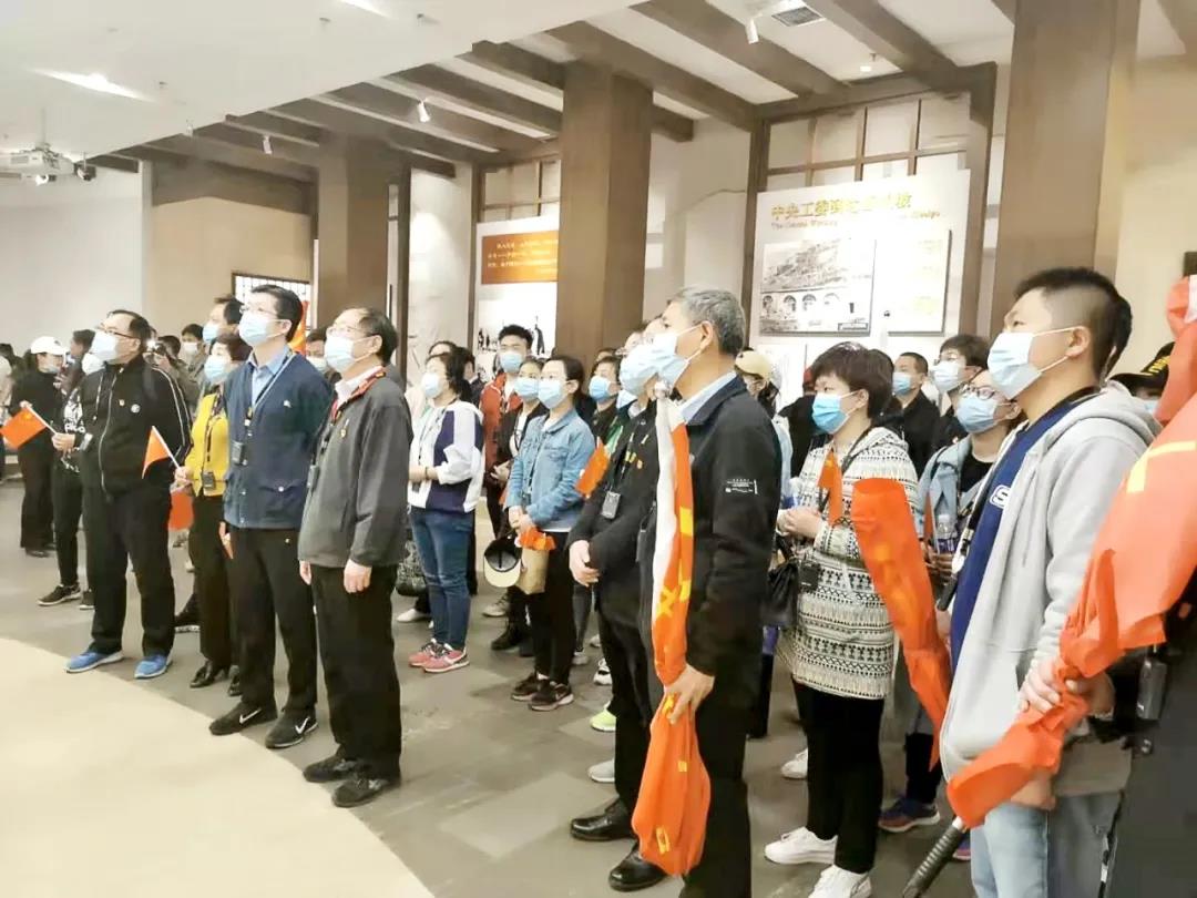 传承红色基因 继承革命精神 ——市五院第一批党员干部走进革命圣地