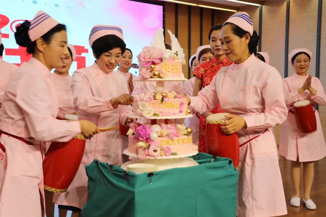 昔日携手共克时艰，今朝欢庆起航扬帆 ——石家庄市第五医院举行5·12国际护士节庆祝活动