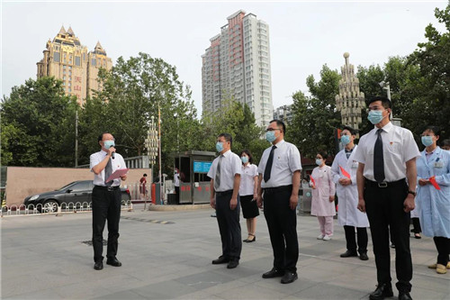 市五院举行庆祝中国共产党成立100周年 升旗仪式