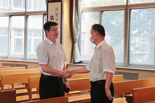 石家庄市教科文卫工会慰问我院一线工作人员