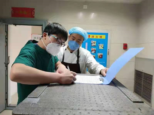 医院后勤兵——营养食堂的员工