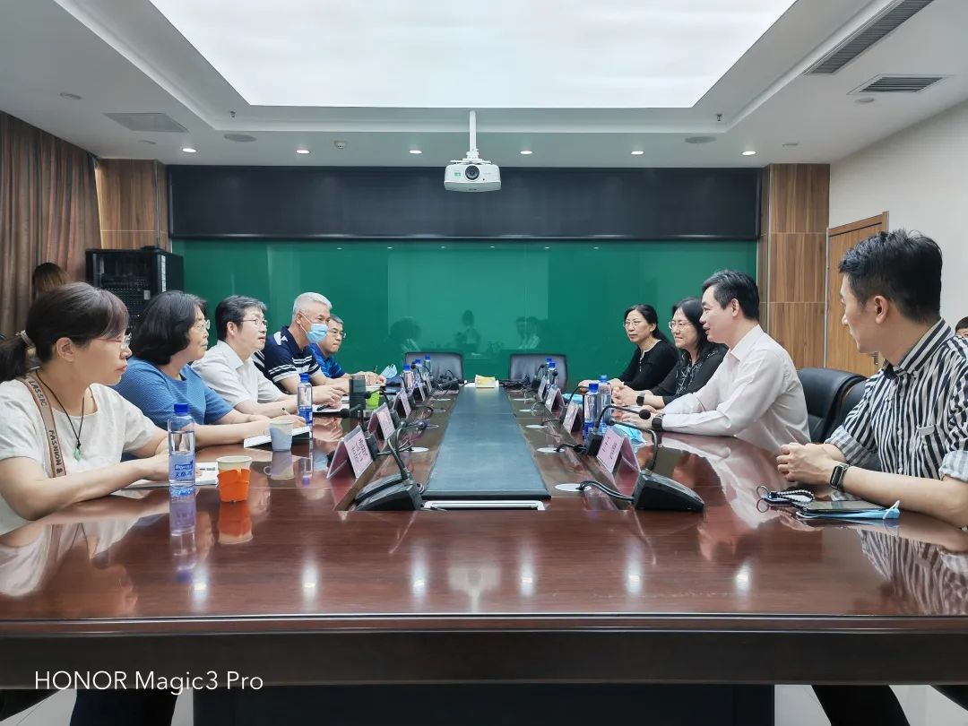 市五院积极沟通国家区域医疗中心建设