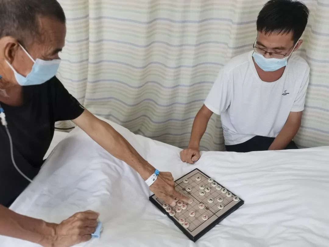 【优质服务】是病友，亦是棋逢对手！