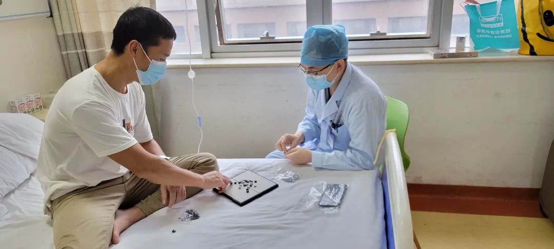 【优质服务】是病友，亦是棋逢对手！