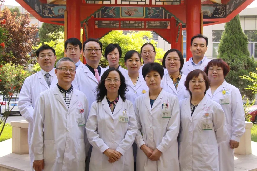 新冠感染您莫急 定点医院保健康