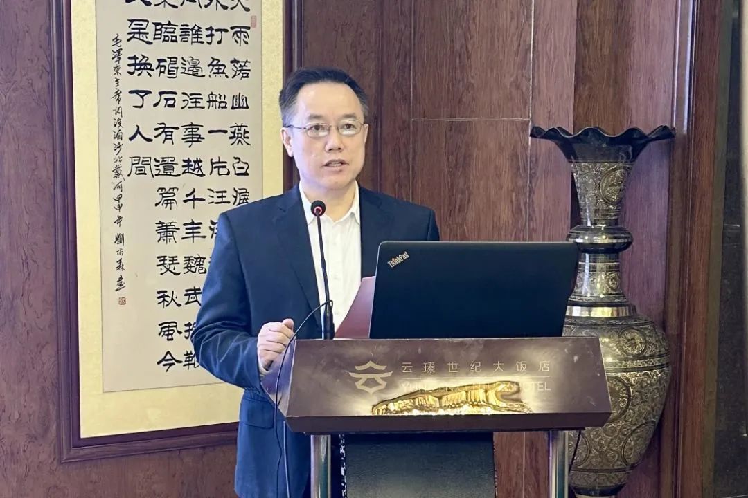 “全省艾滋病抗病毒治疗规范化管理培训暨省艾滋病质控中心机构重组会”召开