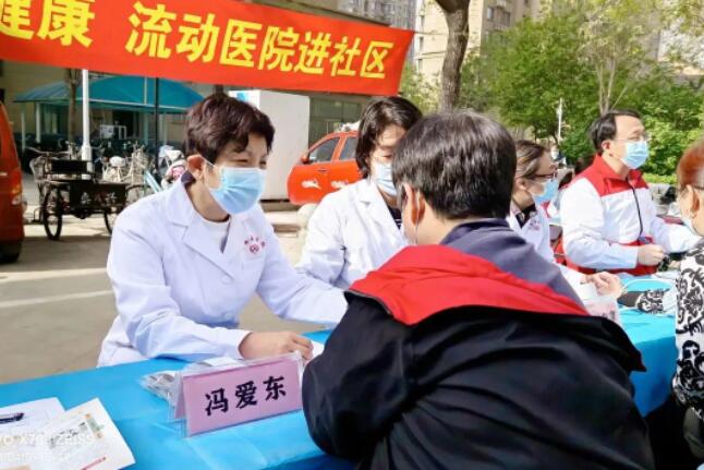 优质资源下沉！市五院开展“世界卫生日”主题宣传活动