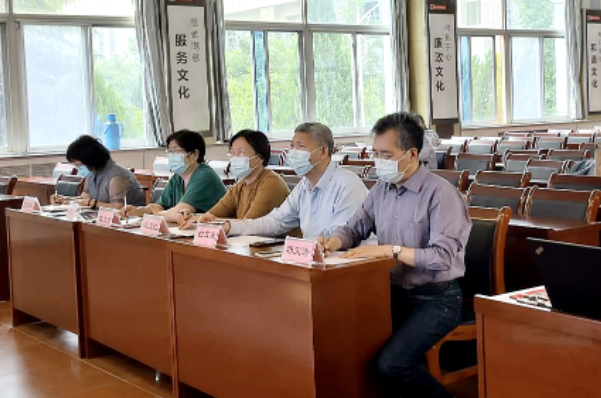 市五院举办“爱院感 致青春”演讲比赛