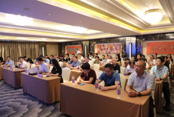 河北省医院协会传染病医院管理分会换届大会在石顺利召开——市五院党委书记王瑜玲当选为新一届主任委员 河北省医院协会传染病医院管理分会换届大会在石顺利召开——市五院党委书记王瑜玲当选为新一届主任委员