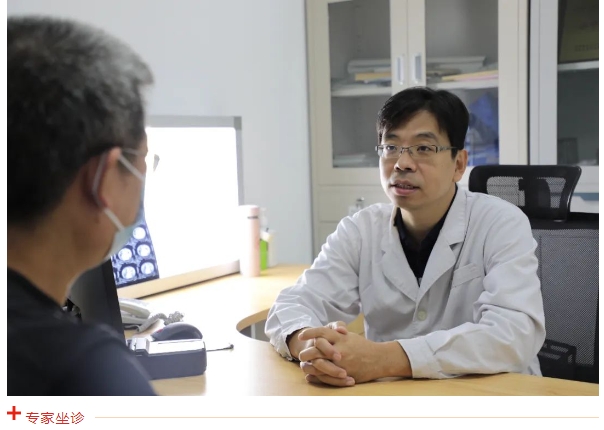 好消息！每周一，省三院肝胆外科专家在市五院坐诊，欢迎预约！