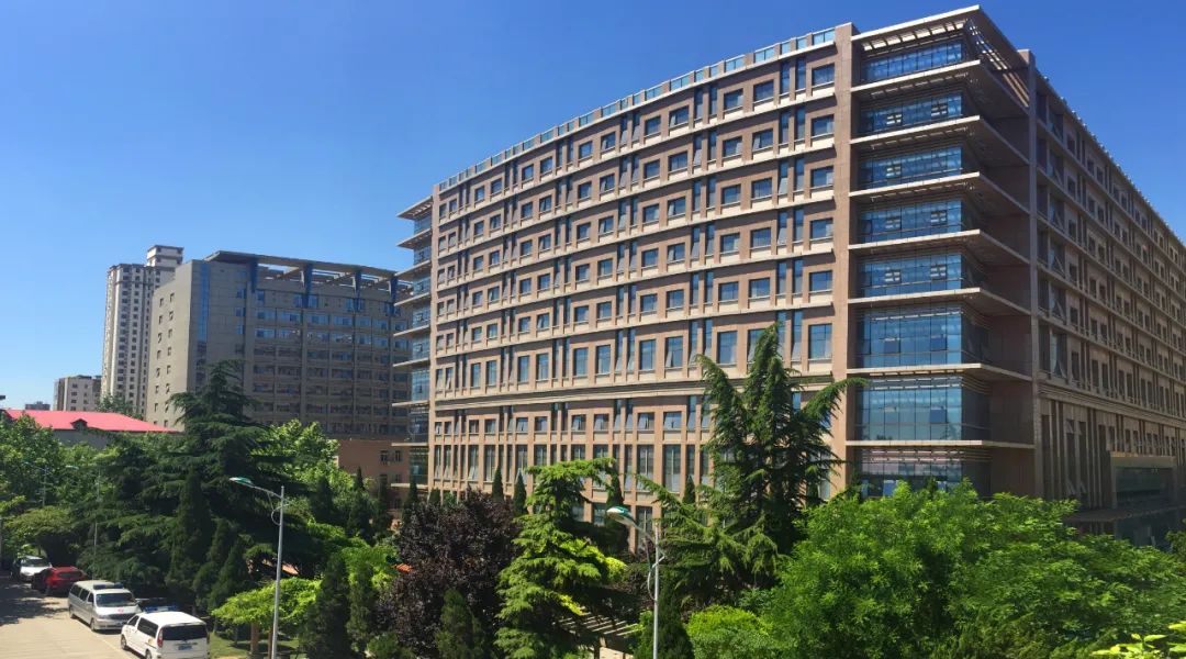 为发展赋能、为患者谋福！省四院胸外科专家每周五在市五院坐诊