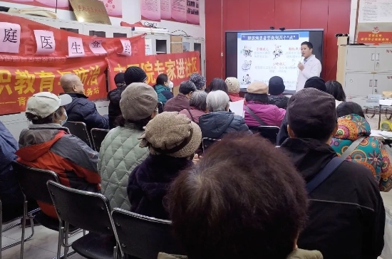 远离卒中 爱在初冬——市五院深入社区开展“脑卒中防治”健康义诊活动
