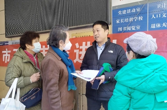 远离卒中 爱在初冬——市五院深入社区开展“脑卒中防治”健康义诊活动