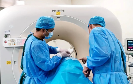 肺癌治疗新技术：以针代刀——CT引导下肺癌消融术