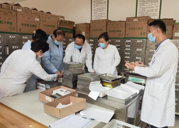 河北省卫健委专家组莅临我院进行执业资质校验检查指导工作