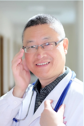 市五院最美医护走基层 为百姓志愿服务保健康 市五院最美医护走基层 为百姓志愿服务保健康