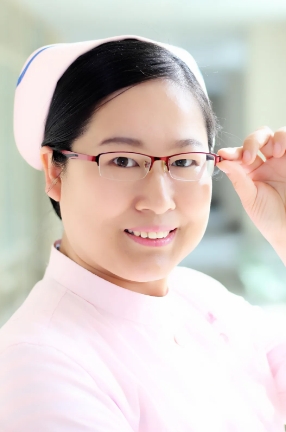 市五院最美医护走基层 为百姓志愿服务保健康 市五院最美医护走基层 为百姓志愿服务保健康