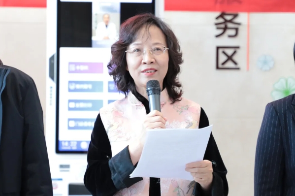 用爱心为生命加油——石家庄市第五医院与河北省血液中心开展党组织联合共建暨“无偿献血”主题党日活动 用爱心为生命加油——石家庄市第五医院与河北省血液中心开展党组织联合共建暨“无偿献血”主题党日活动