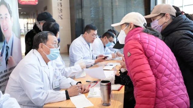 石家庄市第五医院大型义诊惠民活动火热进行中...... 石家庄市第五医院大型义诊惠民活动火热进行中......