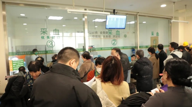 石家庄市第五医院大型义诊惠民活动火热进行中...... 石家庄市第五医院大型义诊惠民活动火热进行中......