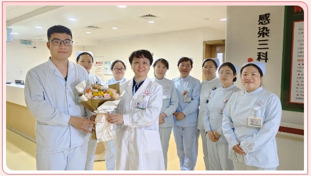 护士节系列活动 | 致敬白衣天使 传递关心温暖 ——石家庄市第五医院开展“5·12”国际护士节暖心慰问活动 护士节系列活动 | 致敬白衣天使 传递关心温暖 ——石家庄市第五医院开展“5·12”国际护士节暖心慰问活动