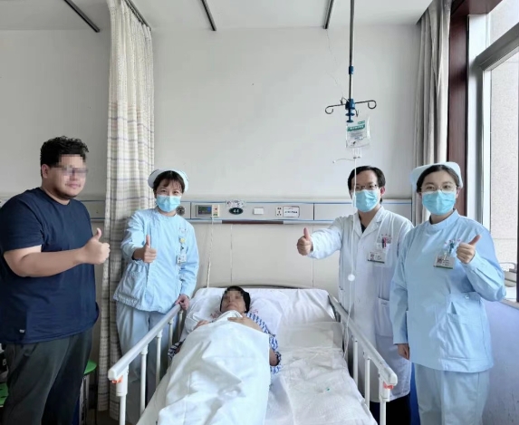 跨越国界的信任 | 石家庄市第五医院感染六科成功救治马来西亚肝硬化伴消化道出血患者 跨越国界的信任 | 石家庄市第五医院感染六科成功救治马来西亚肝硬化伴消化道出血患者