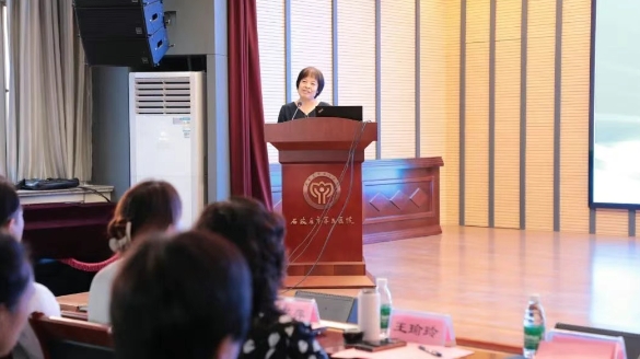 医研融合赋能学科发展 人才引领筑牢质量根基——石家庄市第五医院成功举办第六届科教大会 医研融合赋能学科发展 人才引领筑牢质量根基——石家庄市第五医院成功举办第六届科教大会