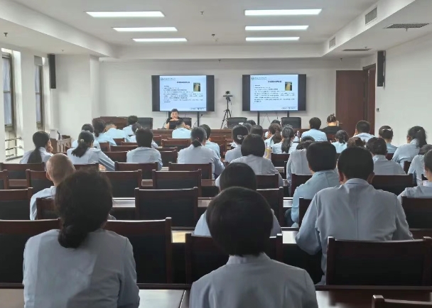 石家庄市第五医院医疗专家走进河北国际旅行卫生保健中心开展肺结核精准防控讲座 石家庄市第五医院医疗专家走进河北国际旅行卫生保健中心开展肺结核精准防控讲座