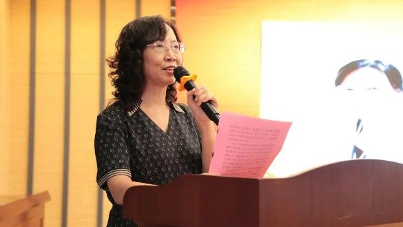 以专业诠释担当 用仁爱温暖患者——石家庄市第五医院召开庆祝医师节表彰大会 以专业诠释担当 用仁爱温暖患者——石家庄市第五医院召开庆祝医师节表彰大会