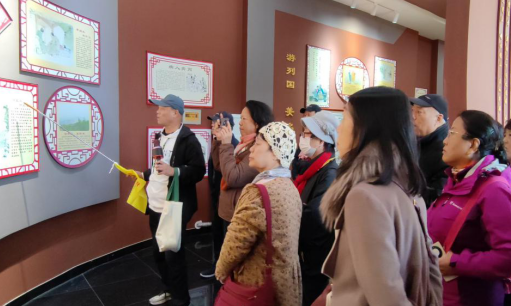 情暖重阳——石家庄市第五医院组织离退休老干部赴邢台内丘开展秋游活动