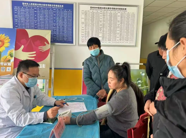 初冬送温暖 义诊见真情 ——市五院情暖社区、乡镇与养老机构 初冬送温暖 义诊见真情 ——市五院情暖社区、乡镇与养老机构