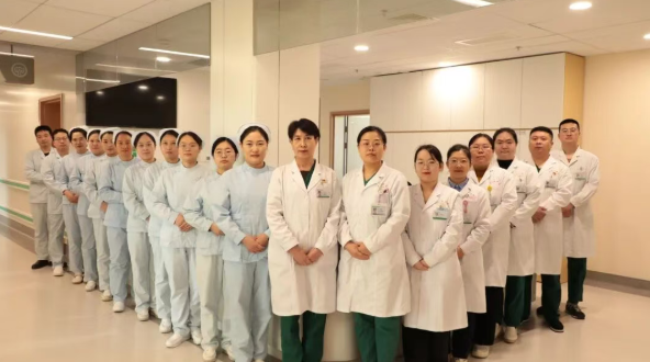 从天旋地转到点赞致敬,眩晕患者锦旗致谢市五院神经内科 从天旋地转到点赞致敬,眩晕患者锦旗致谢市五院神经内科